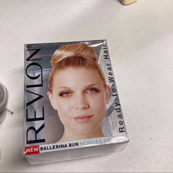REVLON Ballerina Bun Color Silver Lining New in Box - Picture 5 of 5